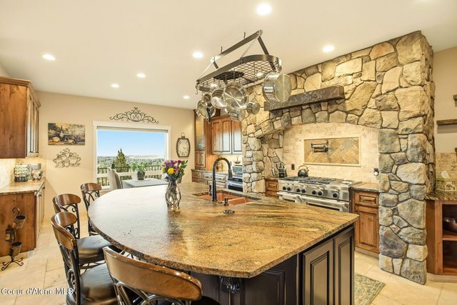 5969 W Highland Dr, Coeur D'alene, ID 83814