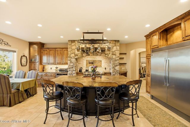 5969 W Highland Dr, Coeur D'alene, ID 83814