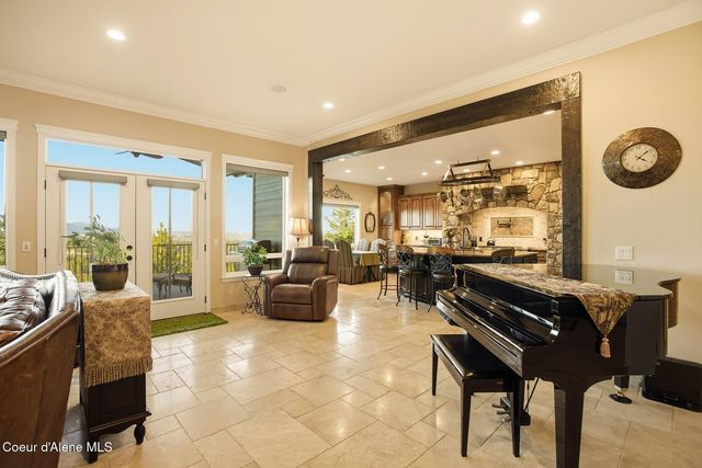 5969 W Highland Dr, Coeur D'alene, ID 83814