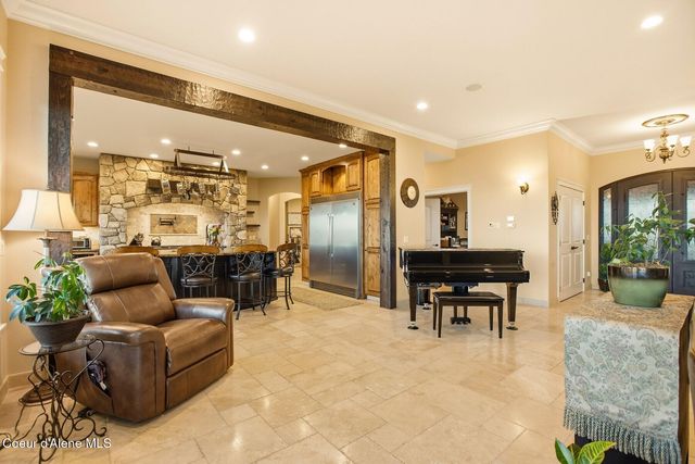 5969 W Highland Dr, Coeur D'alene, ID 83814