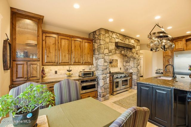 5969 W Highland Dr, Coeur D'alene, ID 83814