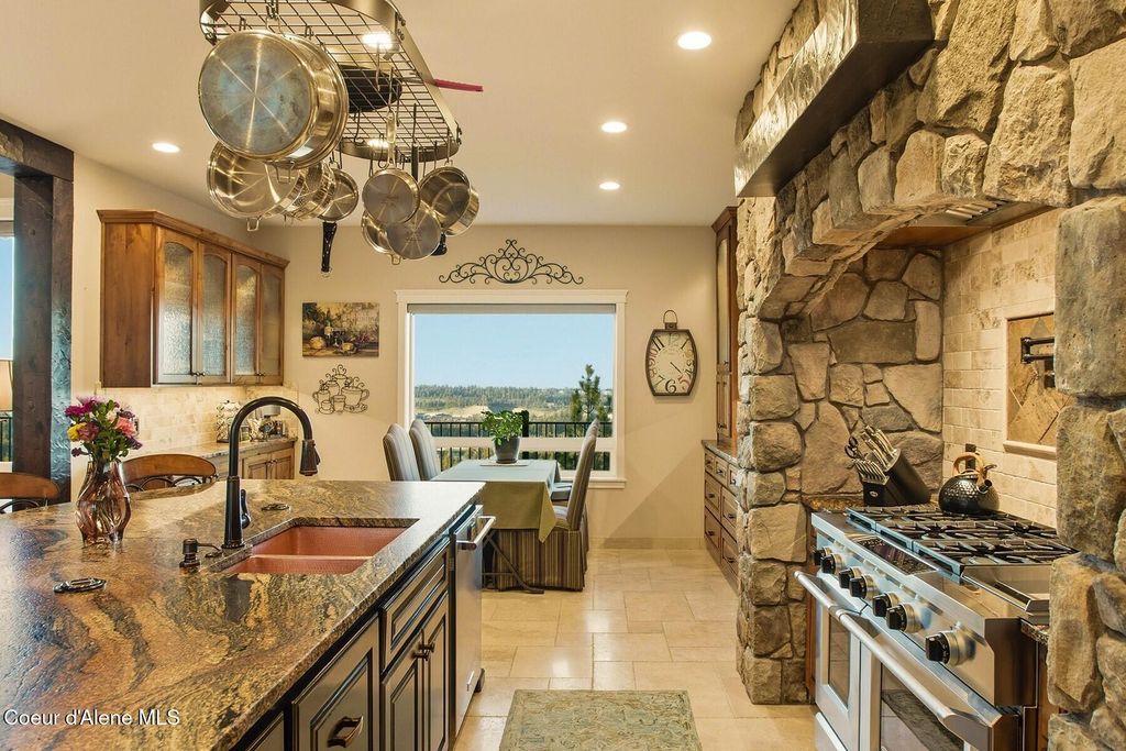 5969 W Highland Dr, Coeur d'Alene, ID 83814 photo 13