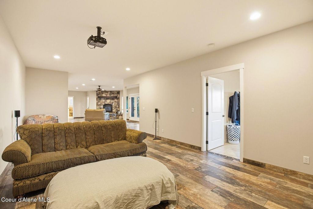 5969 W Highland Dr, Coeur d'Alene, ID 83814 photo 44