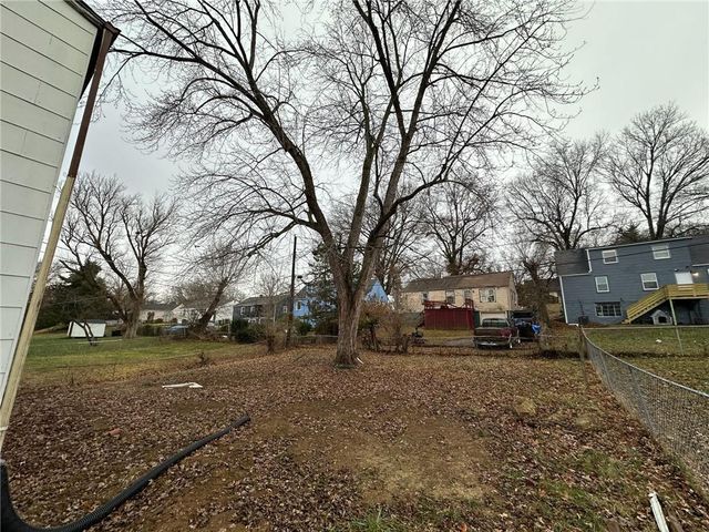 3823 E 71st Street, Kansas City, MO 64132