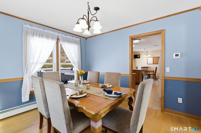 11 Settlers Way, Ellington, CT 06029