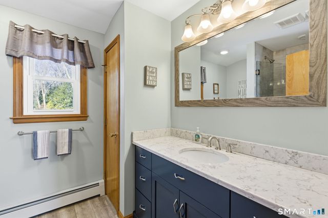 11 Settlers Way, Ellington, CT 06029