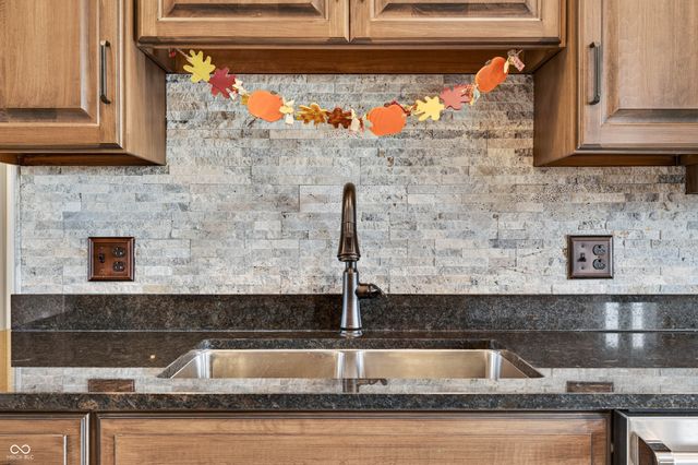 2937 W 100 S, Franklin, IN 46131