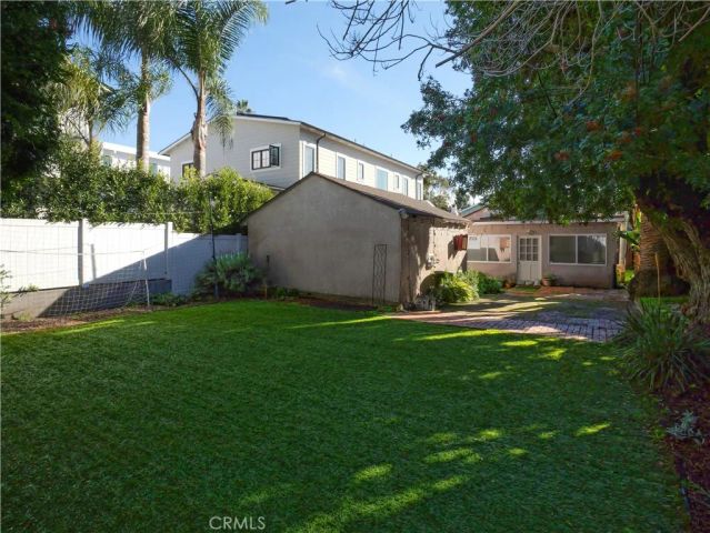 613 36th, Manhattan Beach, CA 90266
