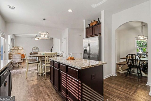 616 Sunflower Drive, Canton, GA 30114