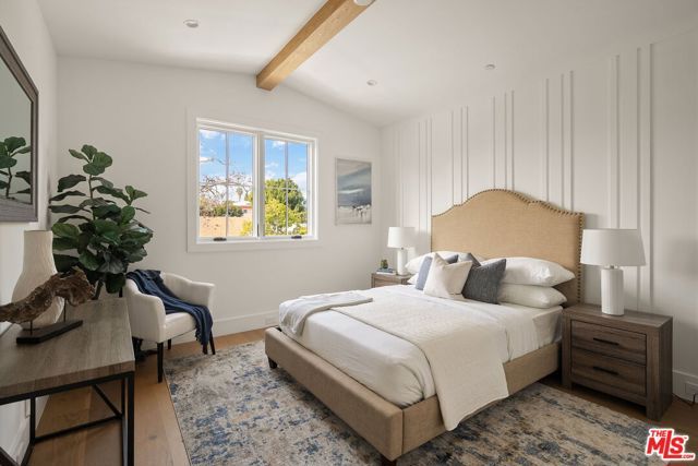 1742 Preuss Road, Los Angeles, CA 90035