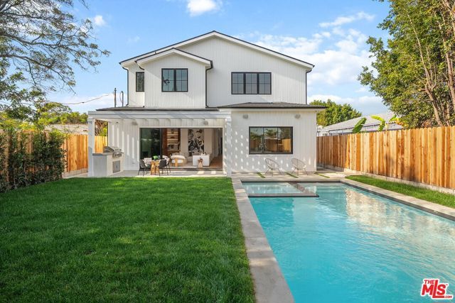 1742 Preuss Road, Los Angeles, CA 90035