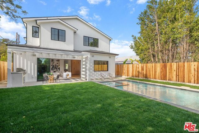 1742 Preuss Road, Los Angeles, CA 90035