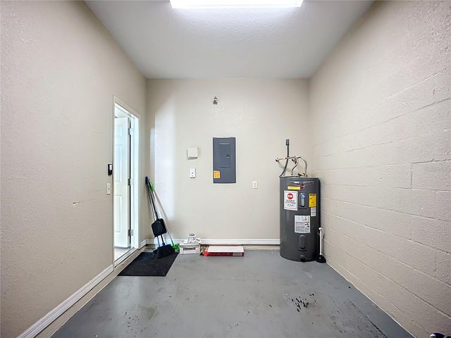 3884 DEBERRY DRIVE 0, Sarasota, FL 34233