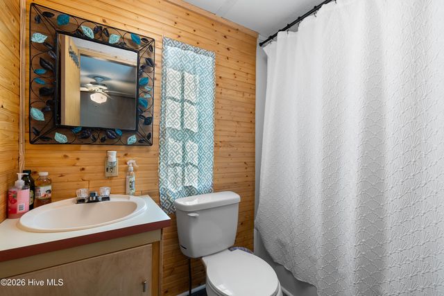 2866 Cherokee Avenue SW, Supply, NC 28462