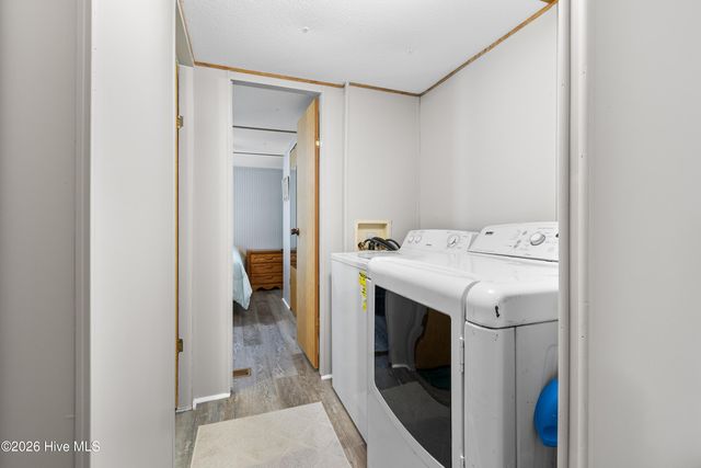 2866 Cherokee Avenue SW, Supply, NC 28462