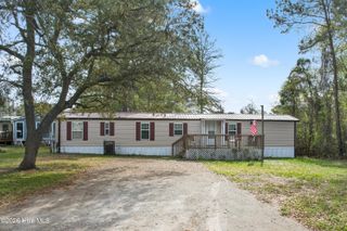 2866 Cherokee Avenue SW, Supply, NC 28462