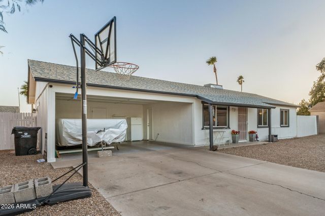 3429 E EVERETT Drive, Phoenix, AZ 85032