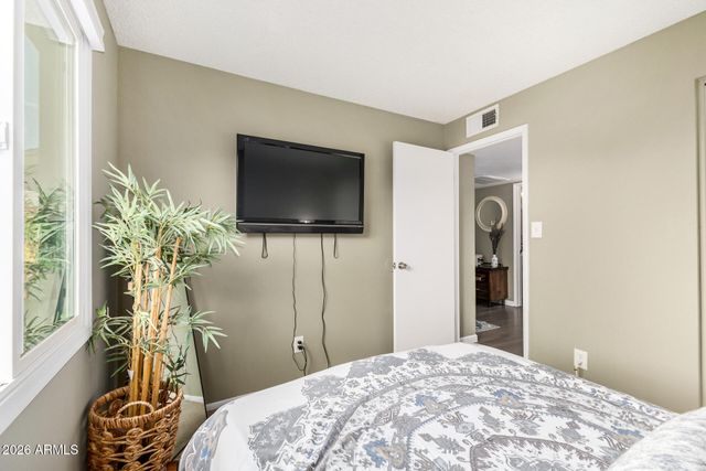 3429 E EVERETT Drive, Phoenix, AZ 85032