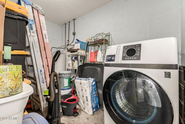 3429 E EVERETT Drive, Phoenix, AZ 85032