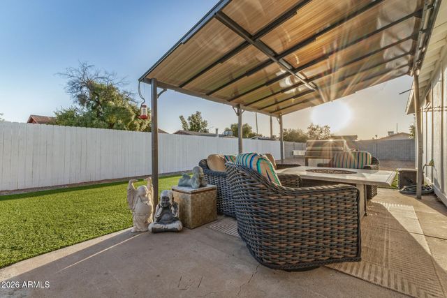 3429 E EVERETT Drive, Phoenix, AZ 85032