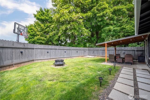 2345 50th Avenue, Longview, WA 98632