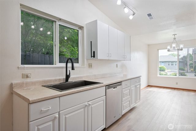 2345 50th Avenue, Longview, WA 98632