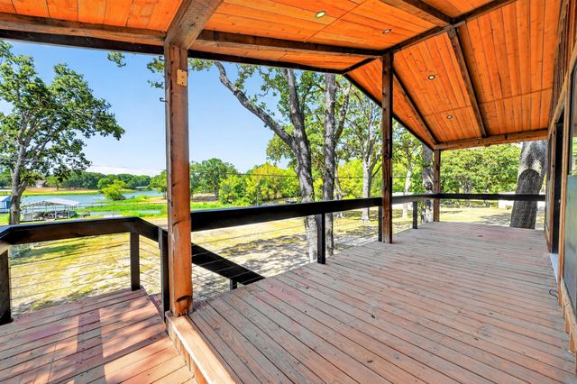 9466 Lakeland Loop, Quinlan, TX 75474