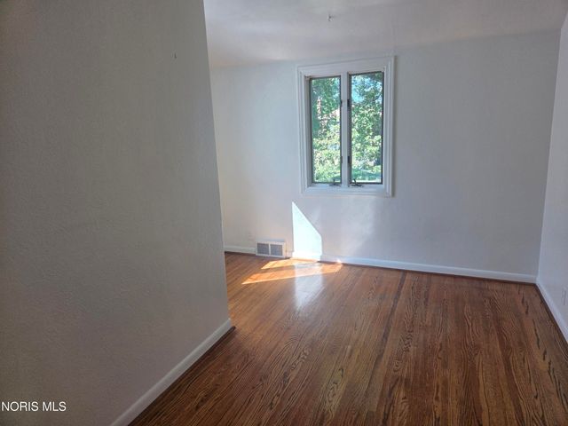2716 Powhattan Parkway, Toledo, OH 43606