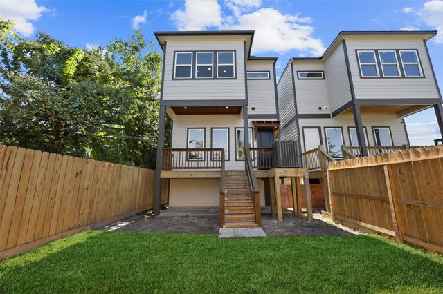 5949 Collingsworth Street, Houston, TX 77026