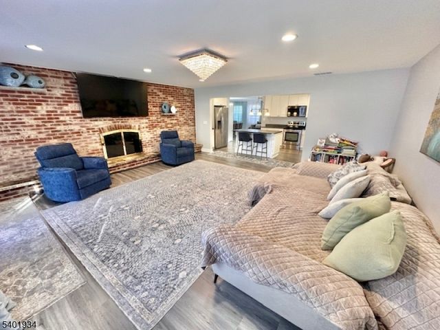 107 Monmouth Rd, Monroe Twp., NJ 08831