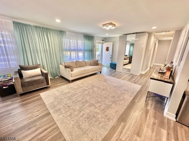 107 Monmouth Rd, Monroe Twp., NJ 08831