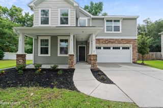 8 Cedar Creek Circle, Beaufort, SC 29906