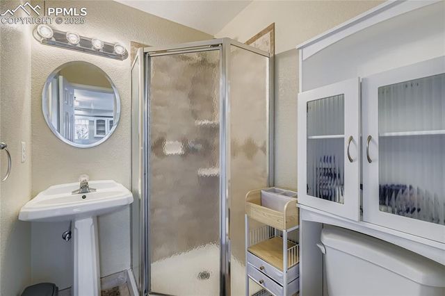 9470 Blue Grass Place, Colorado Springs, CO 80925