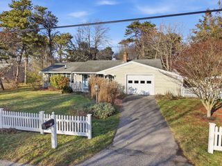 23 Shane Dr, Chatham, MA 02633