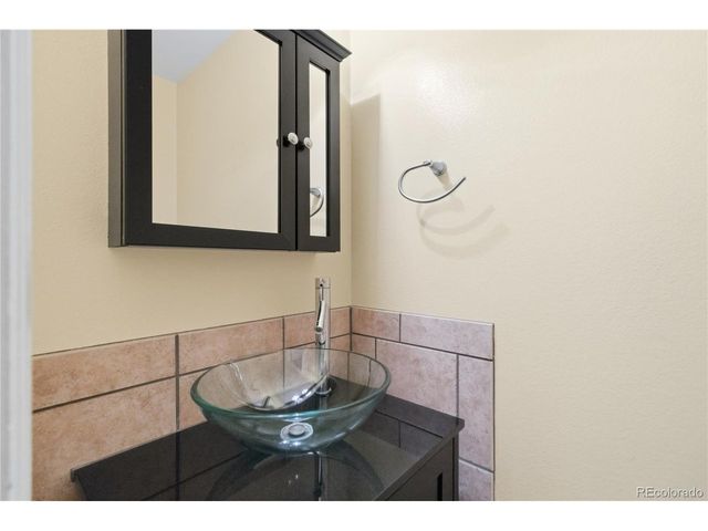 9209 E Nassau Ave, Denver, CO 80237
