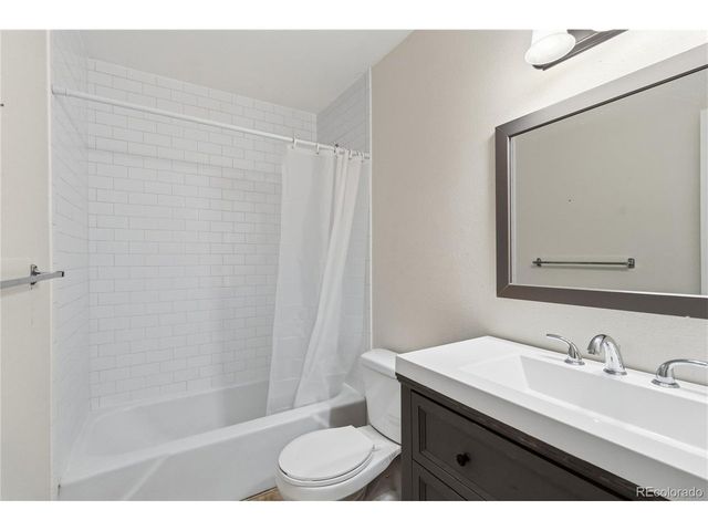 9209 E Nassau Ave, Denver, CO 80237