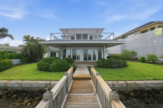 1832 VENETIAN POINT DRIVE, Clearwater, FL 33755