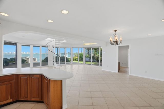 1832 VENETIAN POINT DRIVE, Clearwater, FL 33755
