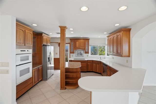 1832 VENETIAN POINT DRIVE, Clearwater, FL 33755