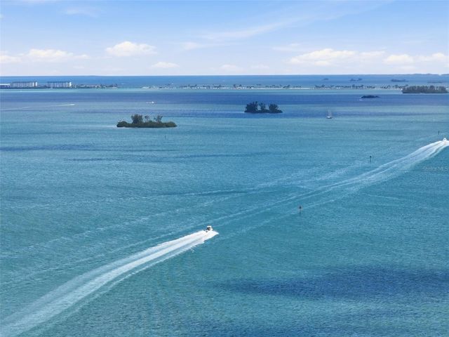 1832 VENETIAN POINT DRIVE, Clearwater, FL 33755
