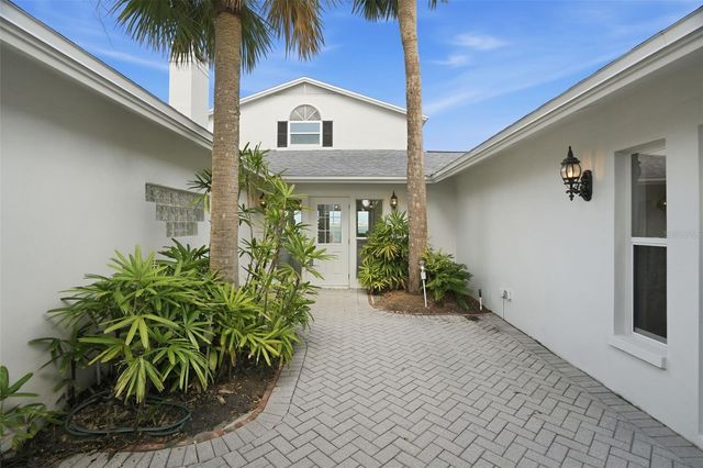 1832 VENETIAN POINT DRIVE, Clearwater, FL 33755