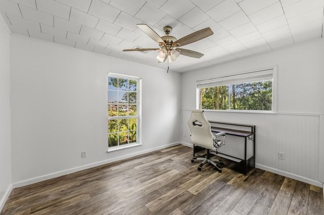 191 Navaho Trail, Onalaska, TX 77360