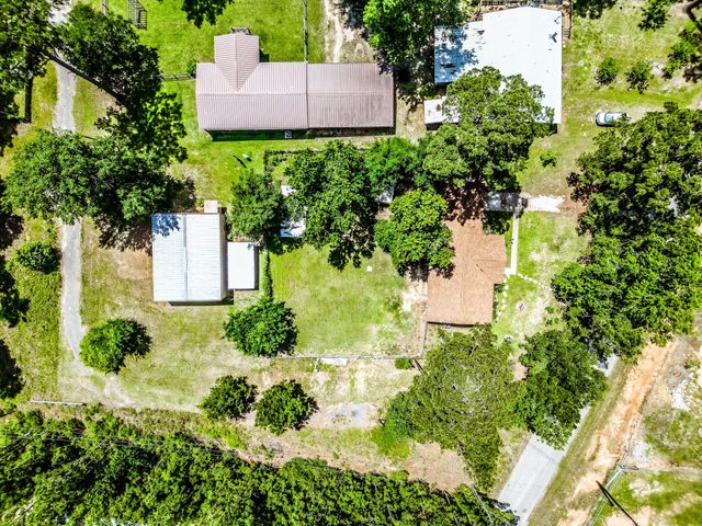 191 Navaho Trail, Onalaska, TX 77360