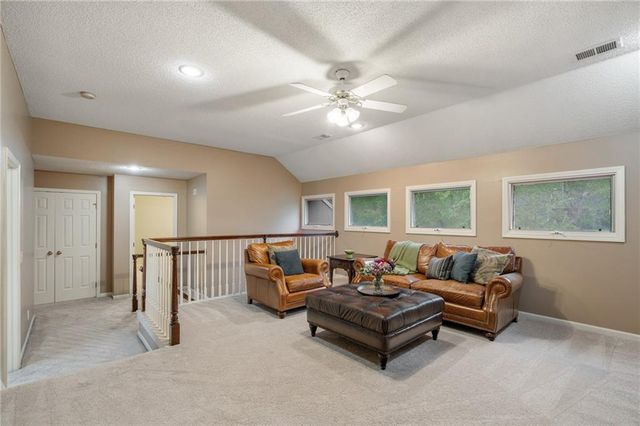 13201 Ballentine Street, Overland Park, KS 66213
