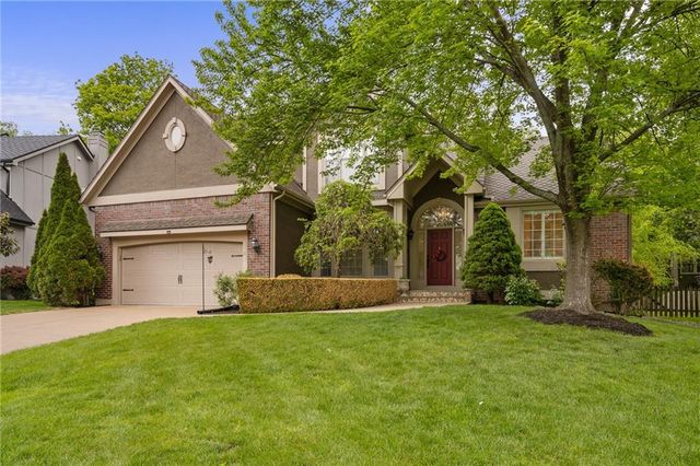 13201 Ballentine Street, Overland Park, KS 66213
