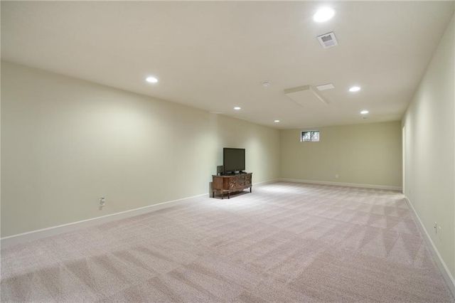 13201 Ballentine Street, Overland Park, KS 66213
