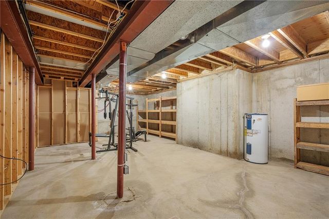 13201 Ballentine Street, Overland Park, KS 66213