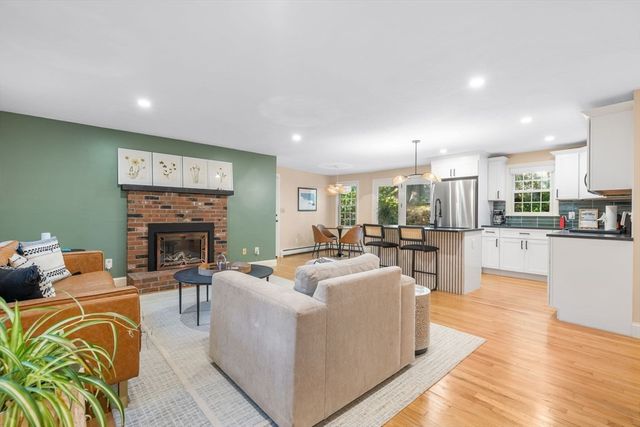 7 Hunter's Trail, Sandwich, MA 02563