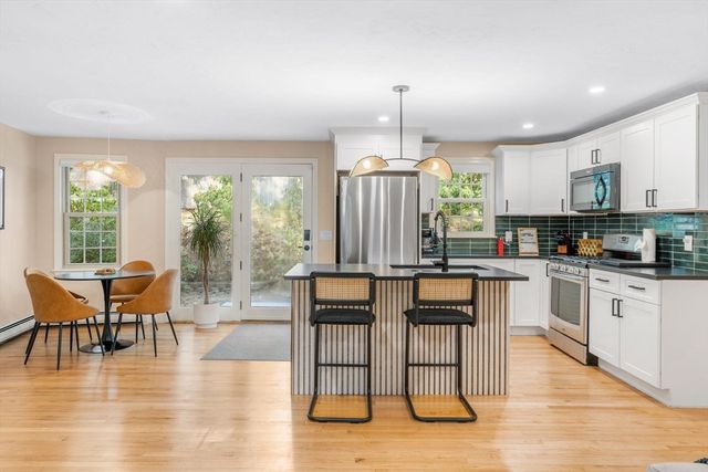 7 Hunter's Trail, Sandwich, MA 02563