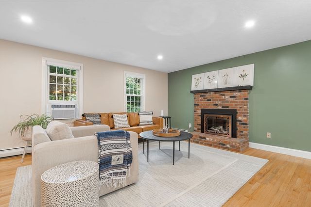 7 Hunter's Trail, Sandwich, MA 02563